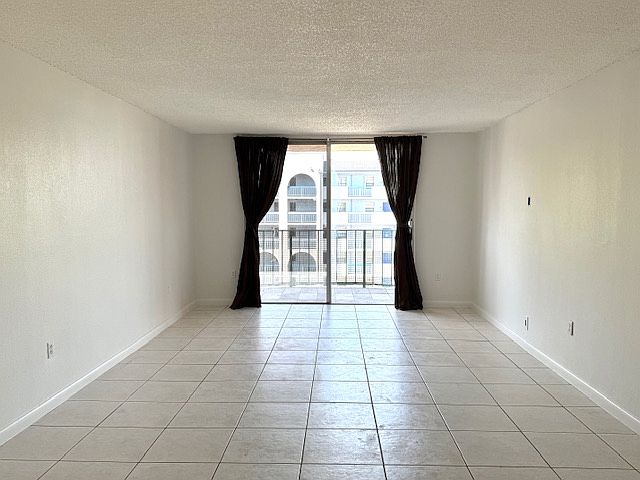 1st image of 9360 Fontainebleau Blvd APT 406