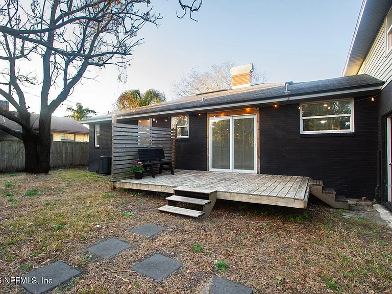 5072 French St — Photo 4