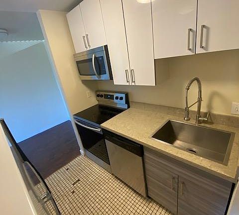 Unit #204