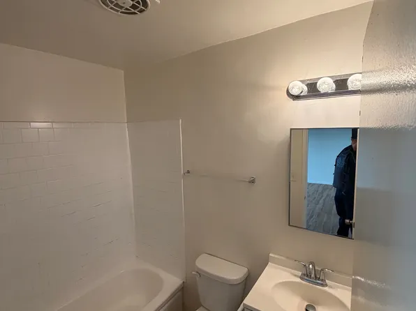 The Marathon, 4045 Marathon St #58c866c37, Los Angeles, CA 90029