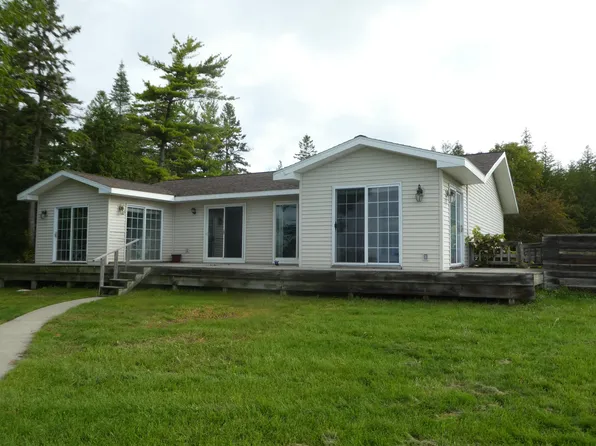 7278 Northpoint Shrs, Alpena, MI 49707