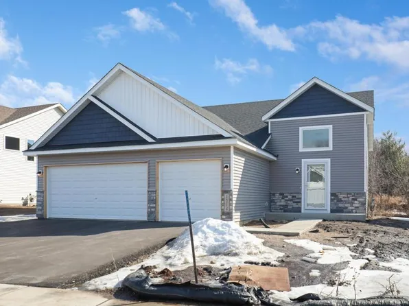 450 Cedar Ln, Dundas, MN 55019