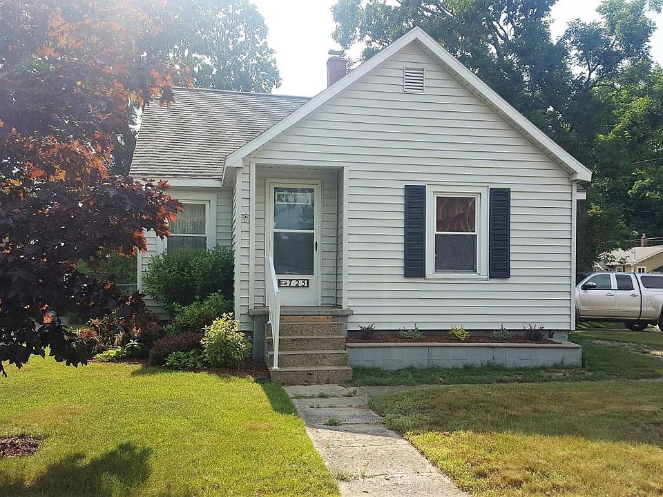 1st image of 725 N Harrison St