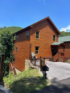 842 Black Bear Cub Way, Sevierville, TN, 37862