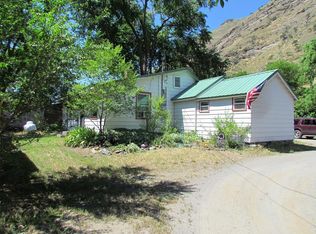 537 N Main St, Riggins, ID 83549