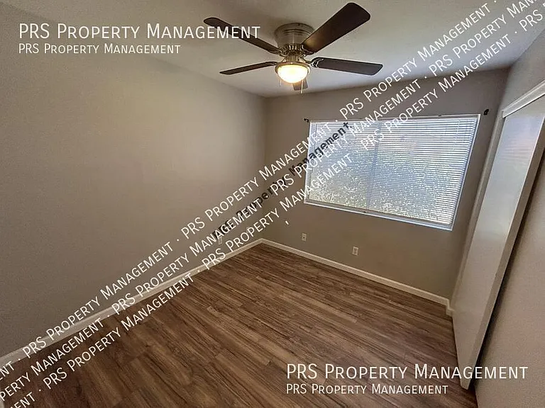 2207 W Monroe St — Photo 21