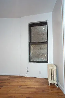 Rented by Tower Brokerage | media 11