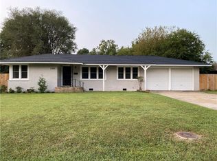 1301 Davis Ave, Springdale, AR 72764