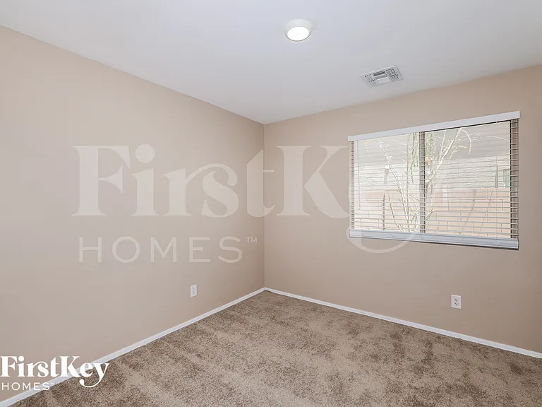 11329 W Harrison St — Photo 10