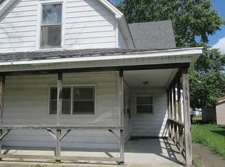 510 N 3rd St, Hoopeston, IL 60942