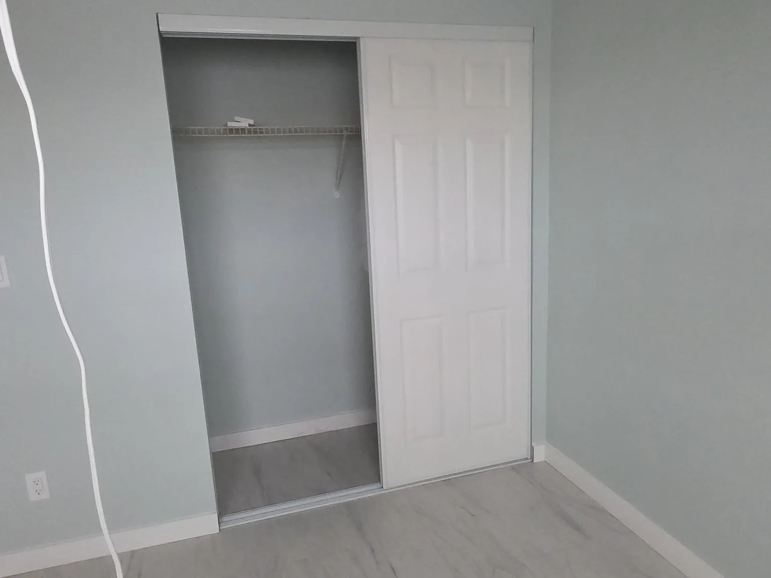 2 bed, 910 sqft, $1,500 — Photo 2