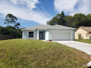 938 Claire Ave, Sebastian, FL 32958