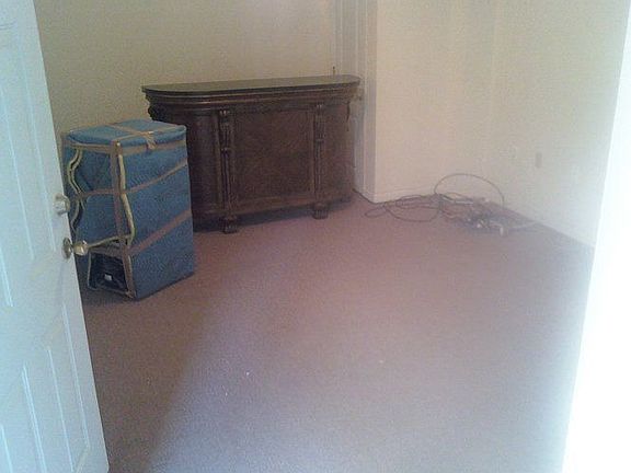2nd image of 39 Beresford Ave