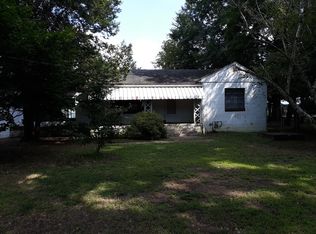 1251 Old River Rd, Williamstown, WV 26187