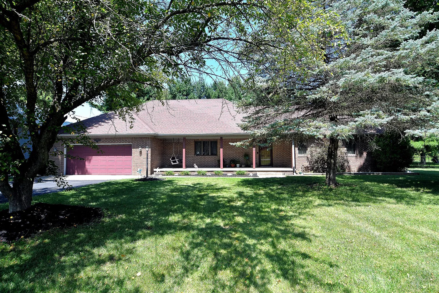 4910 W Southport Rd photo 1