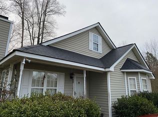 101 Newhouse Ct, Holly Springs, NC 27540