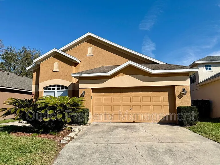 112 Peregrine Ct — Photo 1