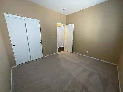 2 bed, 2.0 bath, 1395 sqft, $1,800 — Photo 3