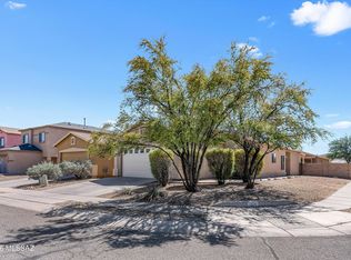 1917 W Calle Dos Rios, Tucson, AZ 85746