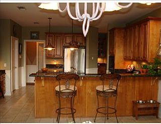 5th image of 152 Cherry Creek Dr