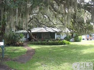 309 Broadview Dr, Fort Myers, FL 33905