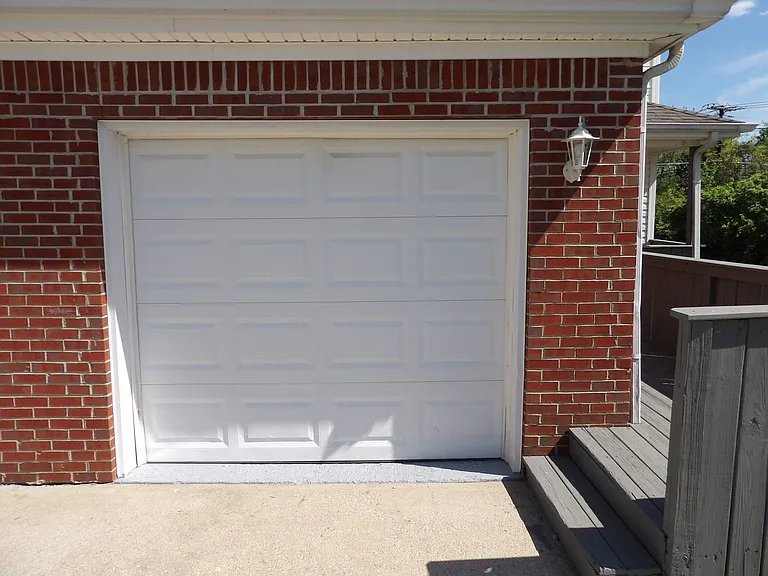 312 Bypass Plaza Dr — Photo 3