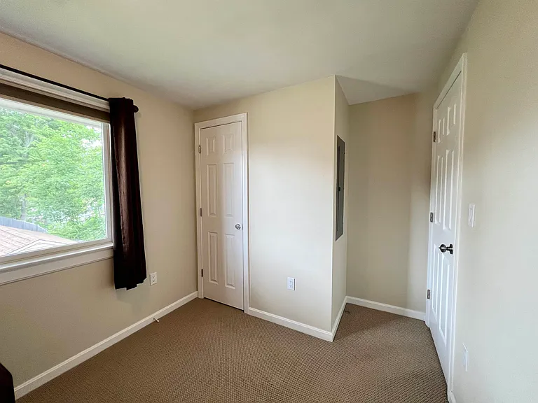 1011 Laconia Rd #4 — Photo 14