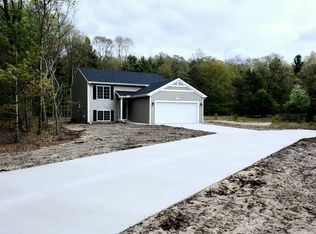 2130 Sugaridge Dr, Muskegon, MI 49445