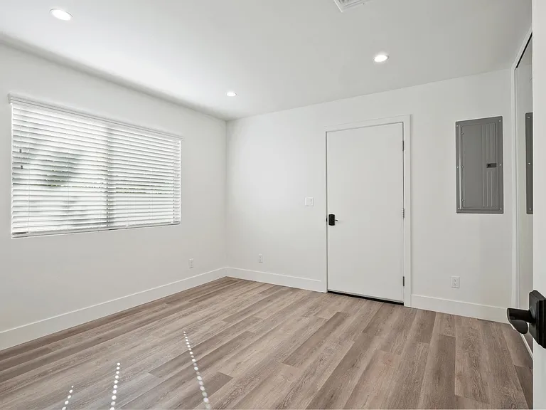 6922 Shadygrove St — Photo 8