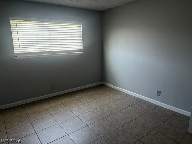 3605 Glendale Ave #A — Photo 8