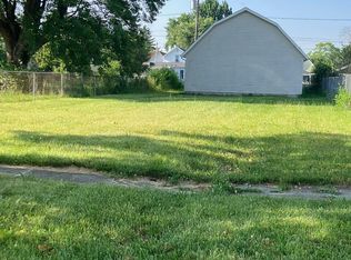 287 W 4th St, Fostoria, OH 44830