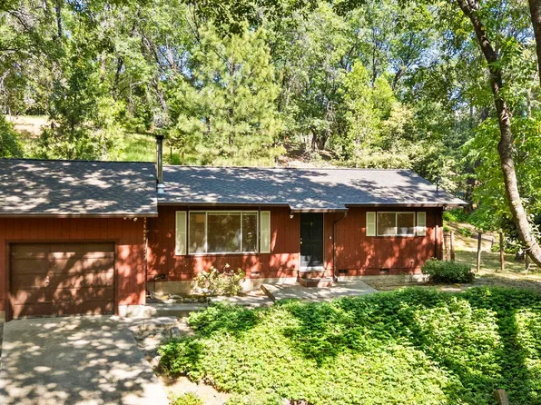 21505 Crestview Dr, Sonora, CA 95370