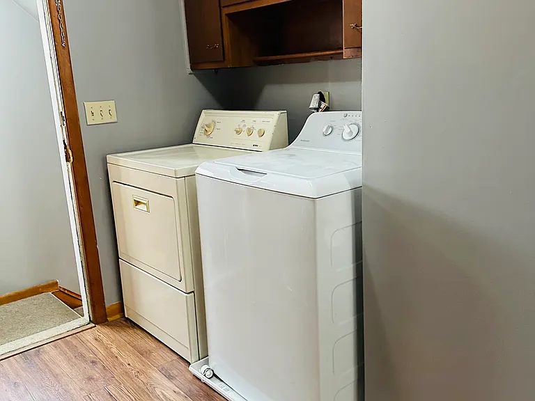 73 Vegola Ave #2 — Photo 10