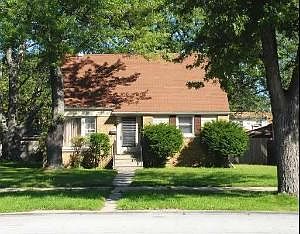 1st image of 1483 W Wentworth Ave
