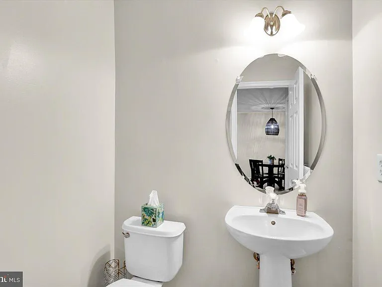 2305 Carriage Ln #2305 — Photo 12
