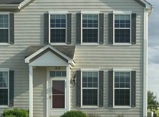 86 E South Ave, Cortland, IL 60112