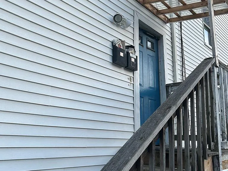 180 Main St — Photo 9