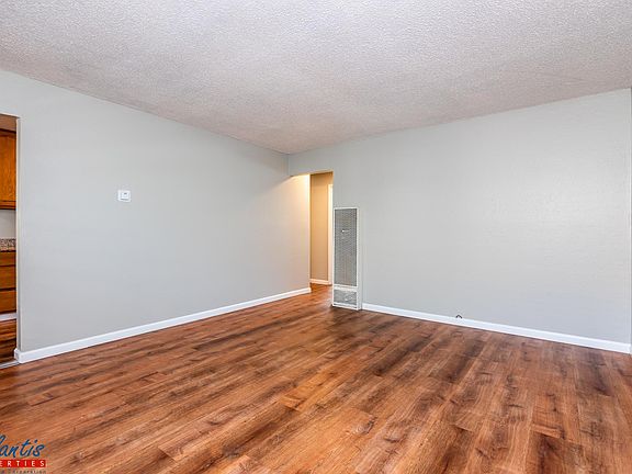 4th image of 1136 Ayala Dr #2