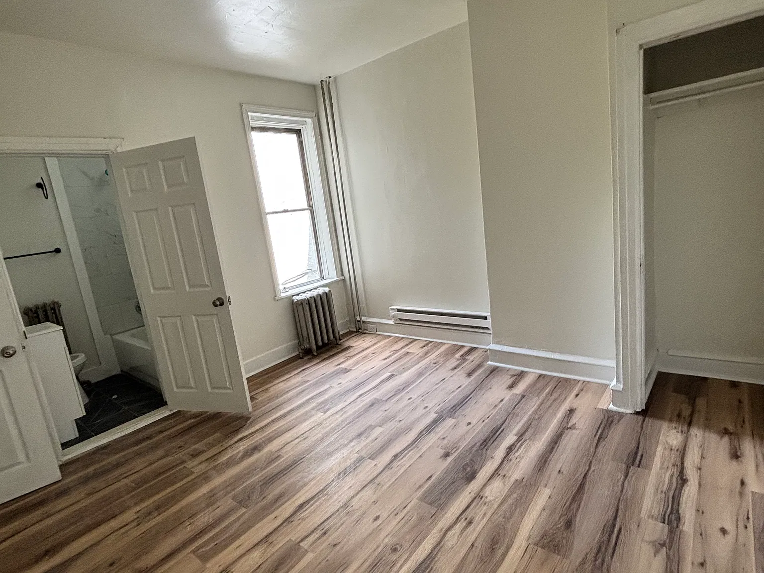 2 bed, $1,250 — Photo 4
