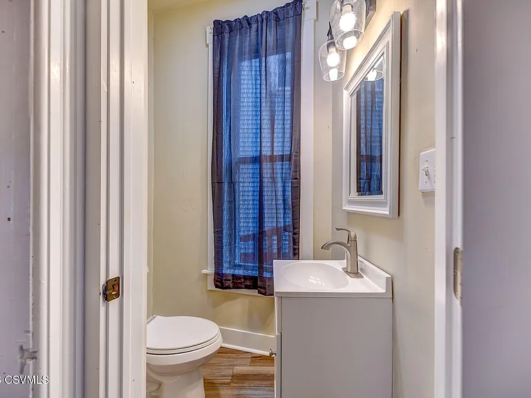148 Bloom St — Photo 20