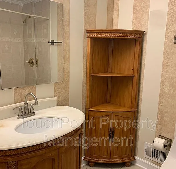 1130 Cheddington Dr — Photo 19