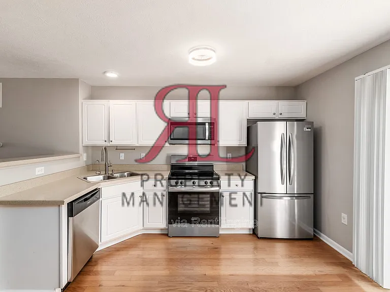 5807 Bridgehampton Dr — Photo 13