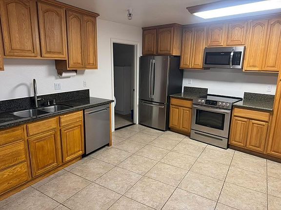 2nd image of 11675 Valle Vista Rd #B