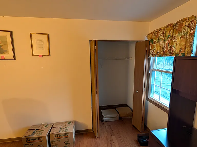 410 Orleans Ave — Photo 15
