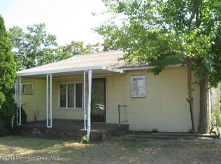 117 Ocean Ave, Beachwood, NJ 08722