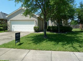 12903 Meadow Springs Dr, Pearland, TX 77584