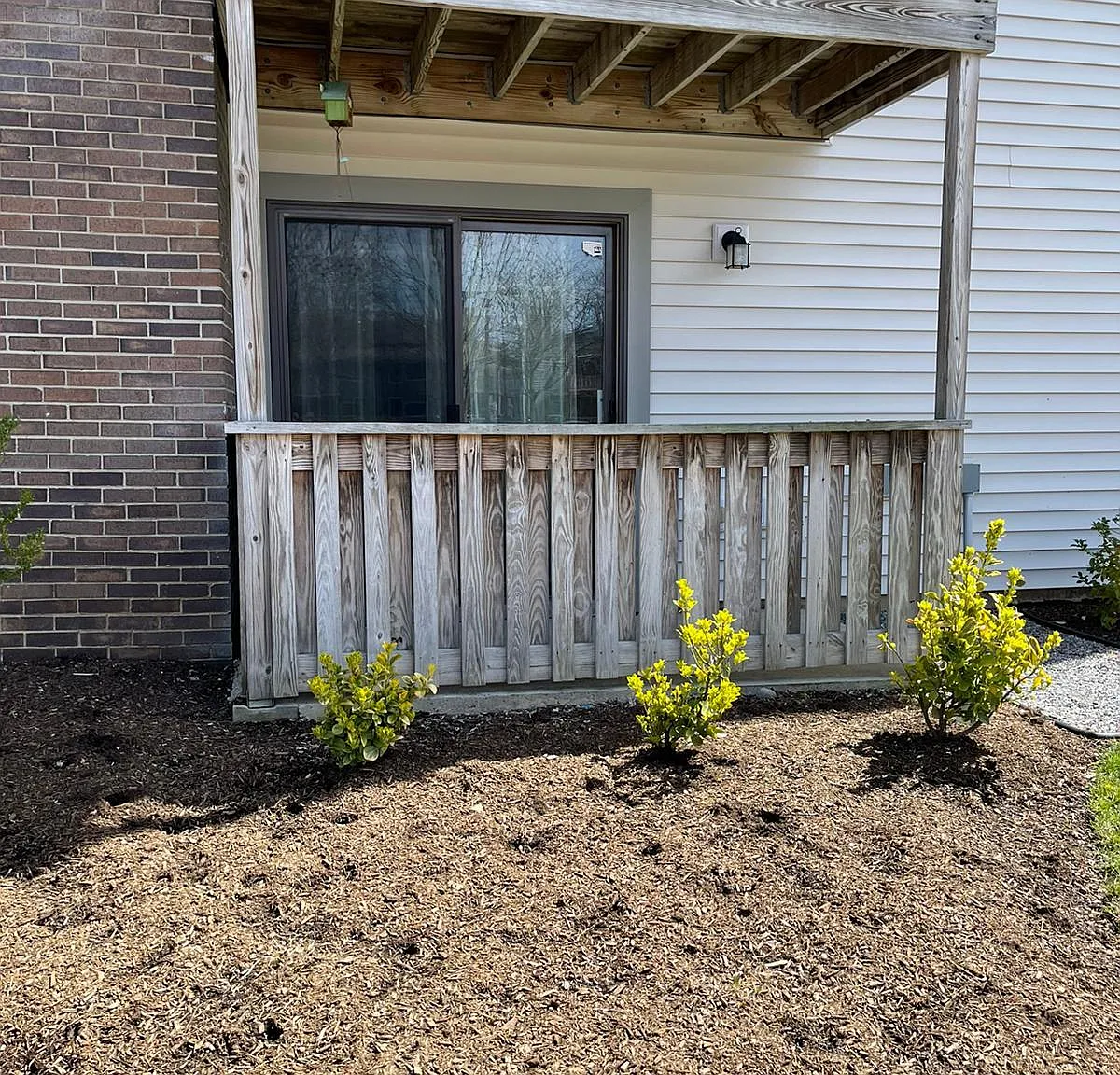 1319 Ravens Crest Dr — Photo 2