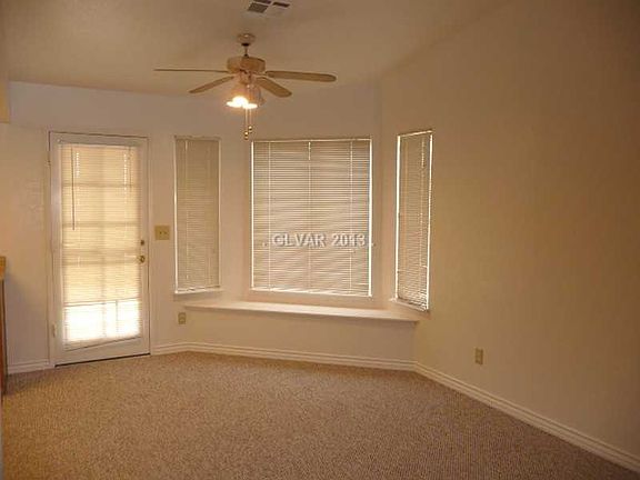 3rd image of 2329 N Los Feliz St