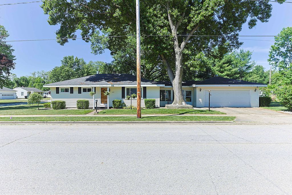 1005 Violet Rd - Property Image