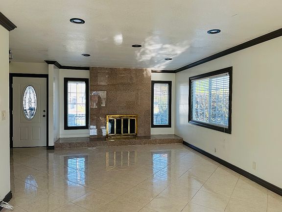 4th image of 11511 Norma Ln